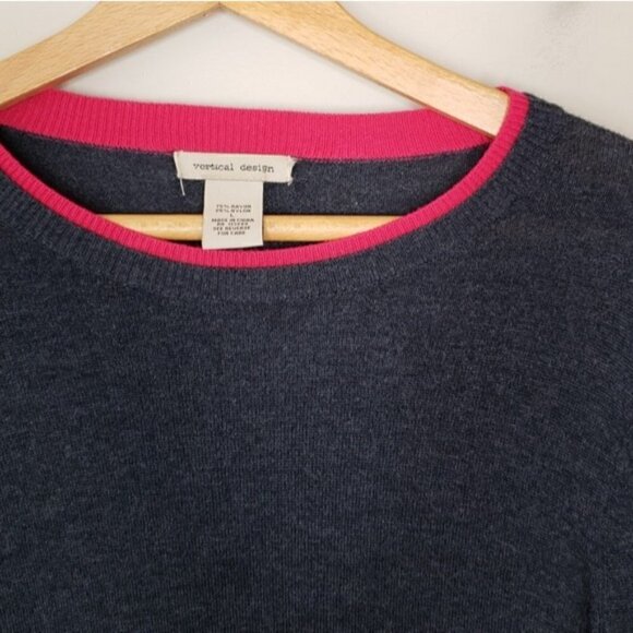 Vertical Design | Gray Sweater Red Side Stripe - Picture 4 of 6